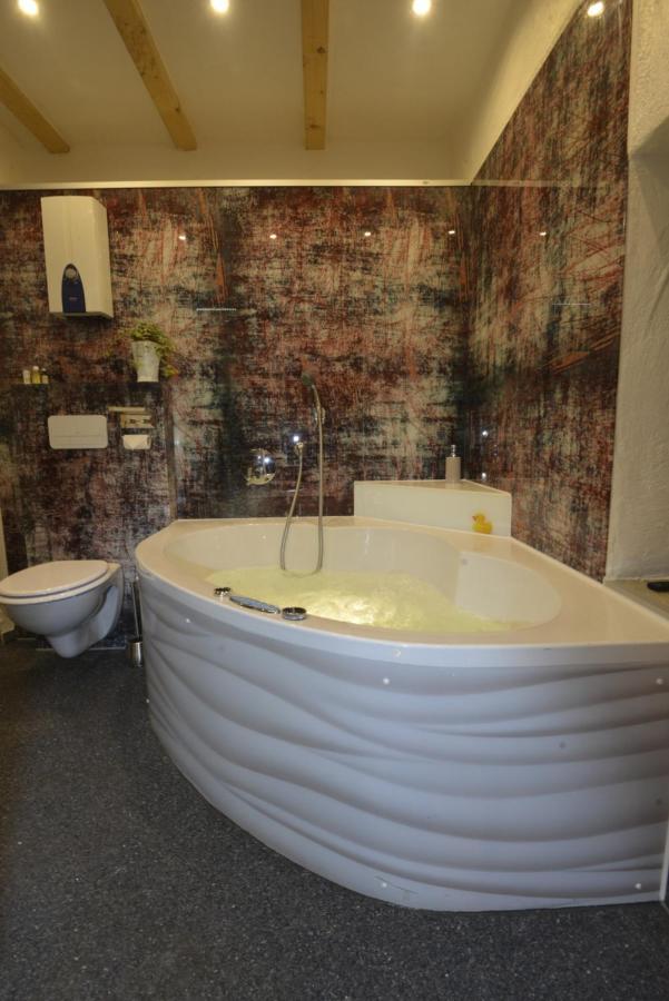 Eifel Kate, Relaxen Mit Sauna Und Whirlpool Dahlem  Esterno foto