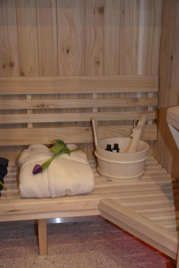 Eifel Kate, Relaxen Mit Sauna Und Whirlpool Dahlem  Esterno foto